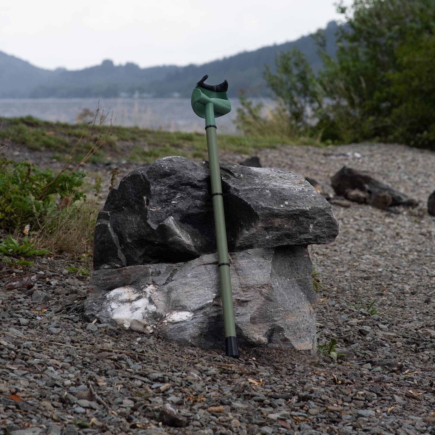 Stylish walking stick in khaki, supportive and comfortable for everyday use.